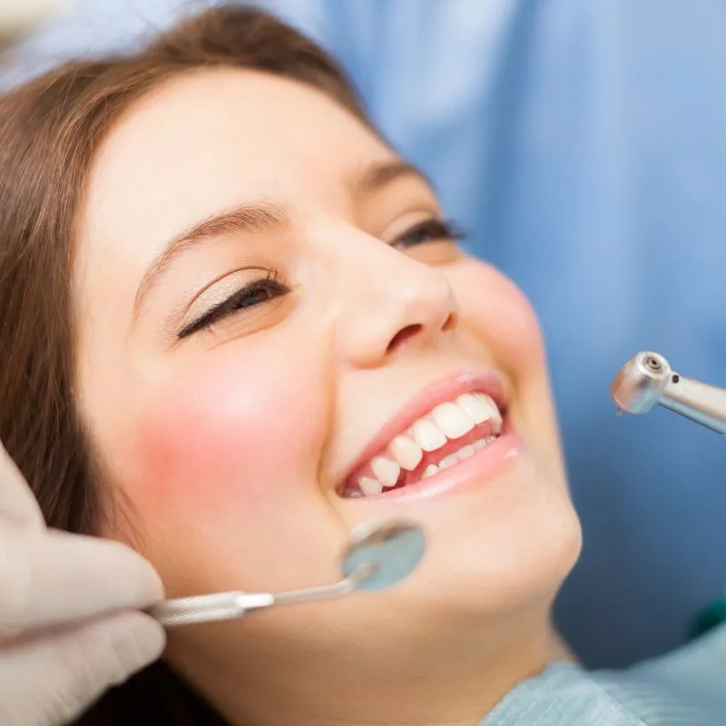 prevenzione e consigli per la cura delle carie dentista casarano